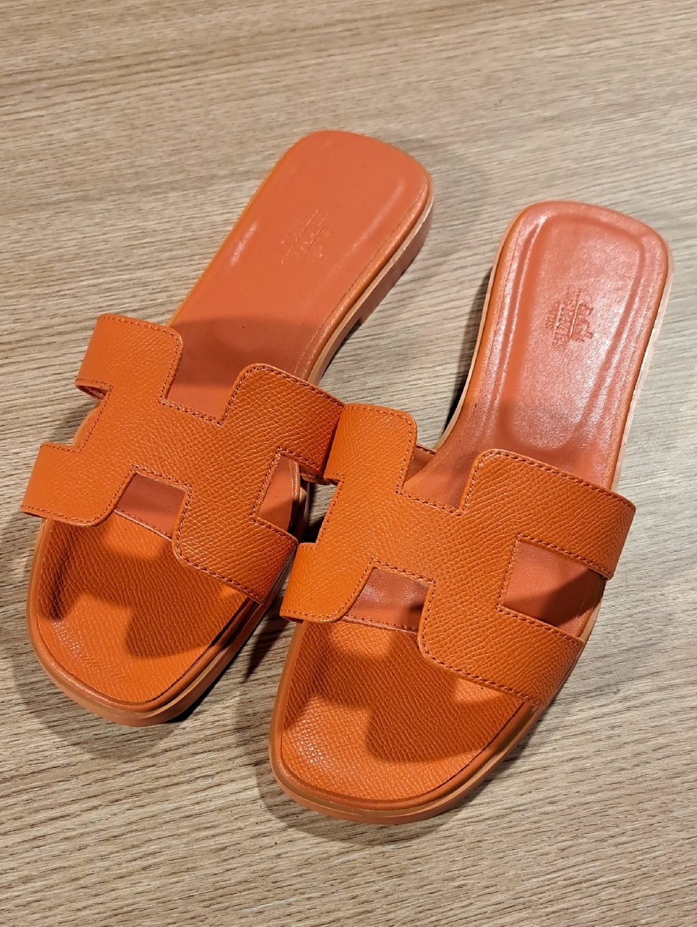 Women’s Orange Oran Style Leather Sandals 38 US 8